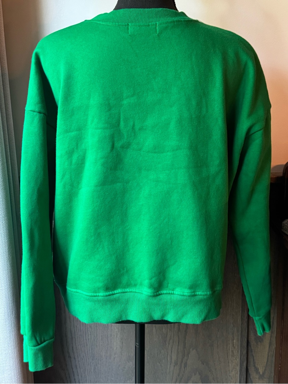Kirklands Green Sweatshirt with Pink and Gold medium “feelin festive” - Picture 5 of 8